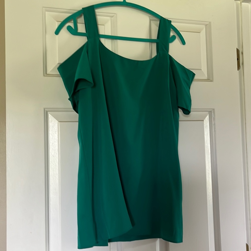 Green cold shoulder shirt